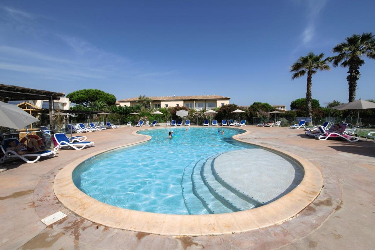 Belambra Clubs Residence Le Grau Du Roi - Le Vidourle อาร์ลส์ ภายนอก รูปภาพ